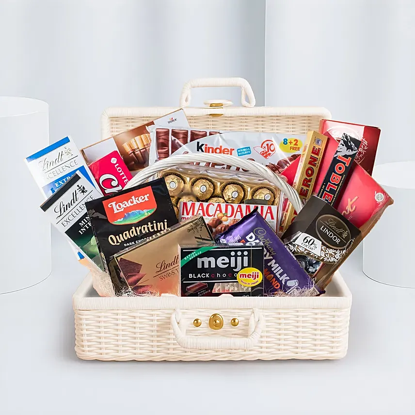 Sweet Treats Basket Hamper: Dark Chocolates 