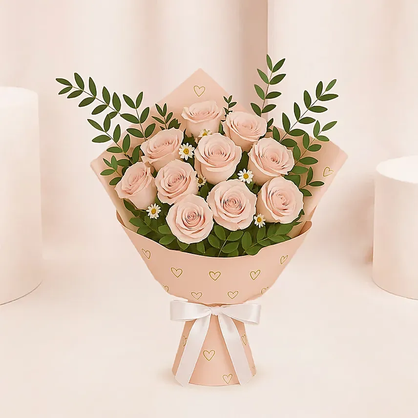 Titanic Rose Chamomile Bouquet: 