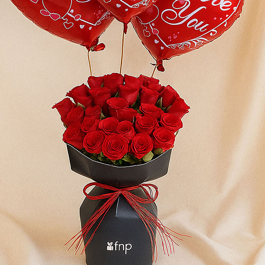 Red Velvet Whispers Of Rose with Heart Balloon Delivery in Singapore ...