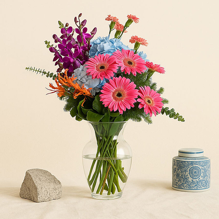 Adorable Flowers Arrangement: Hydrangeas Flower Bouquets