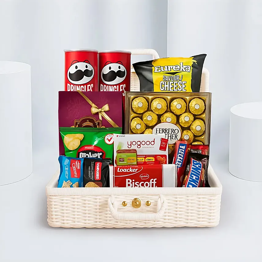 Sweet & Salty Indulgence Hamper: 