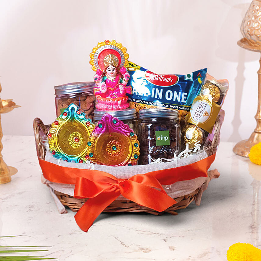 Deepavali Treats Hamper: Deepavali Hampers