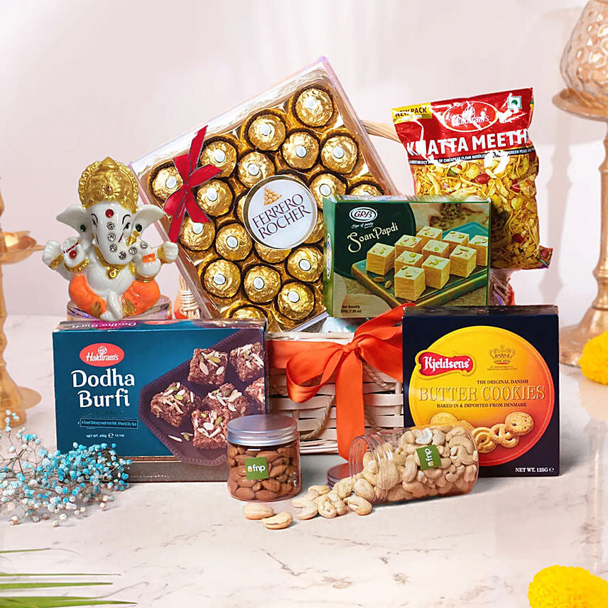 Deepavali Special Treats Hamper: Deepavali Hampers