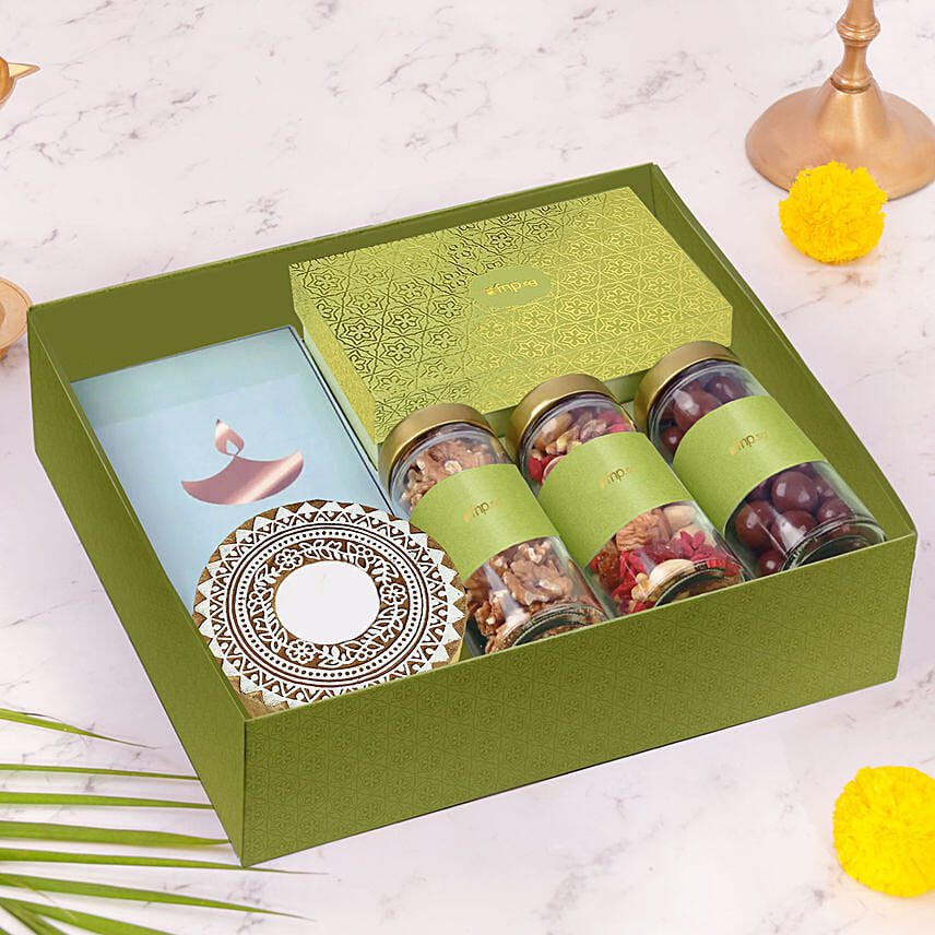 Wishes of Abundance Festival Box: Deepavali Diyas