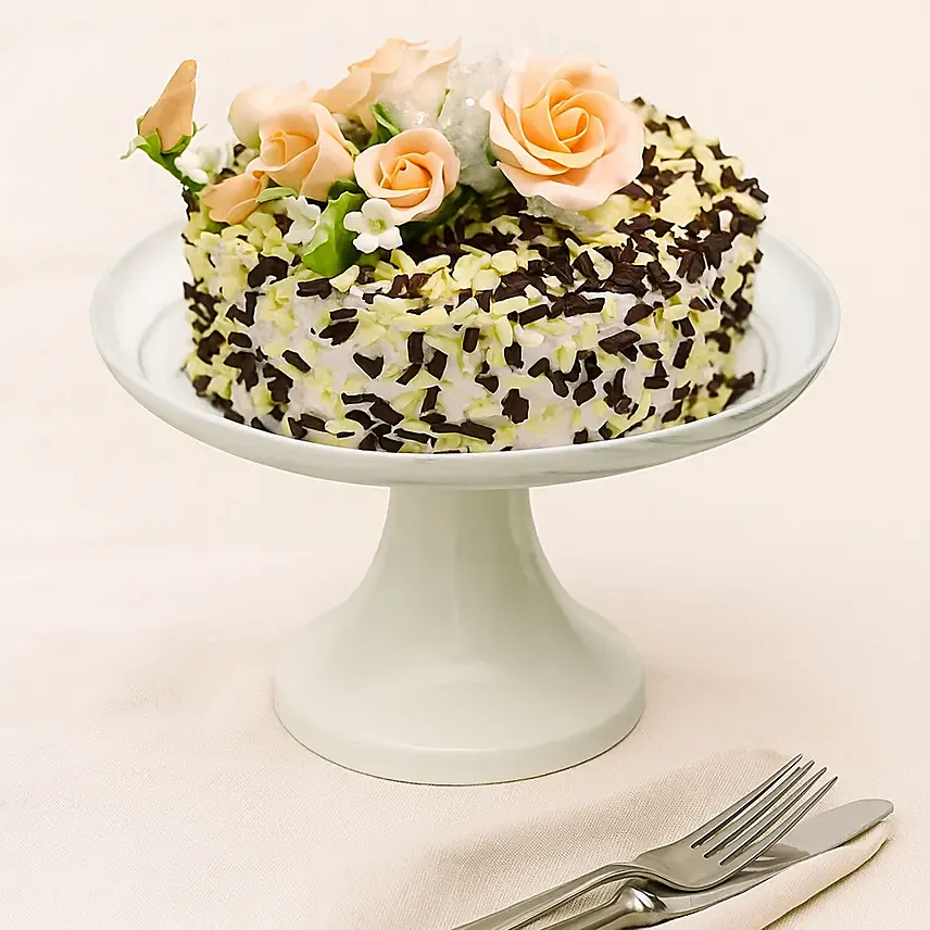 Chocolate and Vanilla Choco Chip Cake: Farewell Gifts Singapore