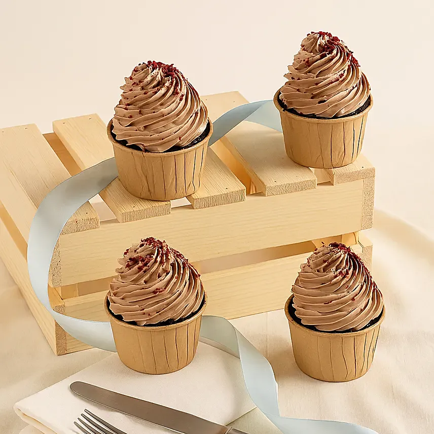 Chocolate Cupcakes 4 Pcs: Cupcakes