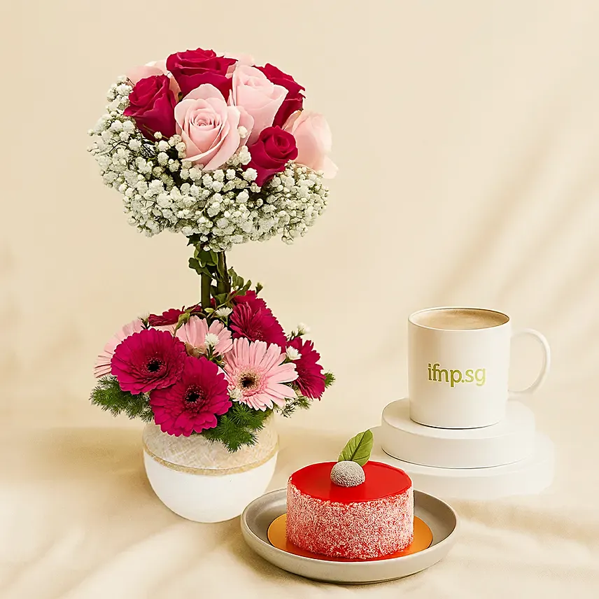 Flower Arrangement with Cake – Mesmerised Pink: Christmas Flowers