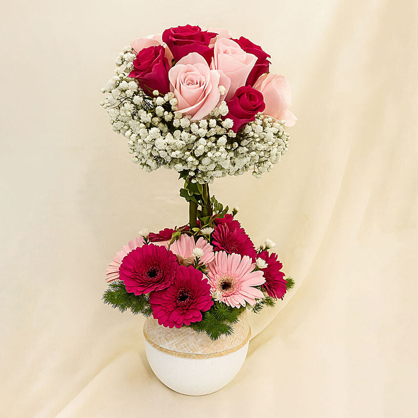Mesmerised Pink Flower: New Year Flower Arrangements