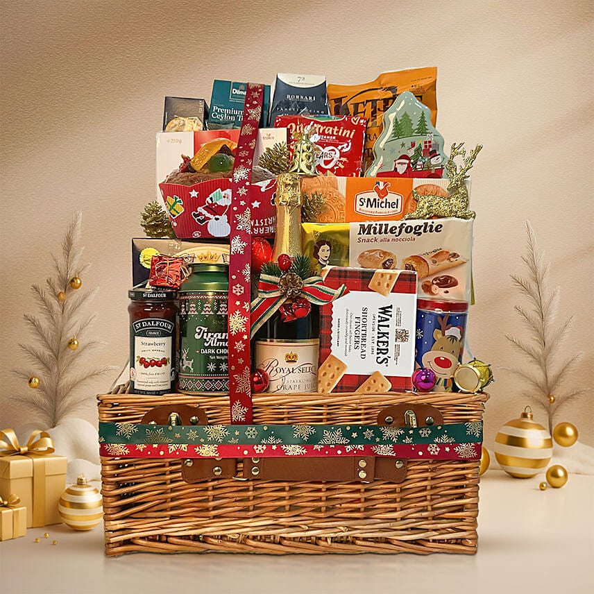 Festive Splendour Christmas Hamper: Christmas Combo Gifts