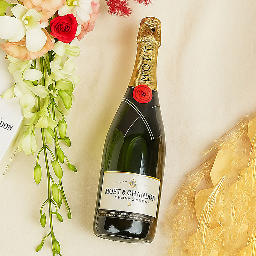 Moet Chandon Champagne & Elegant Floral Gift Box Delivery in