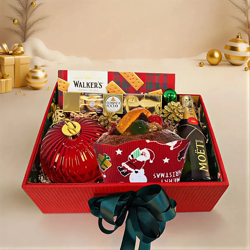 Mini Moet Merry Celebration Gift Set: Christmas Chocolates