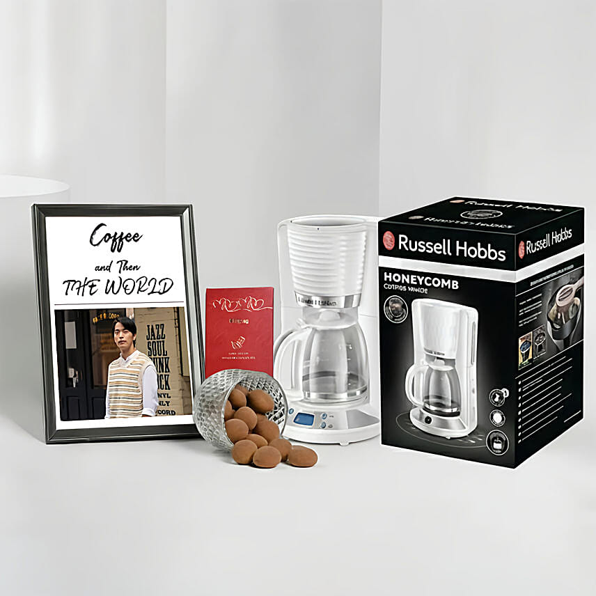 Russell Hobbs Inspire White Coffee Indulgence Hamper: 