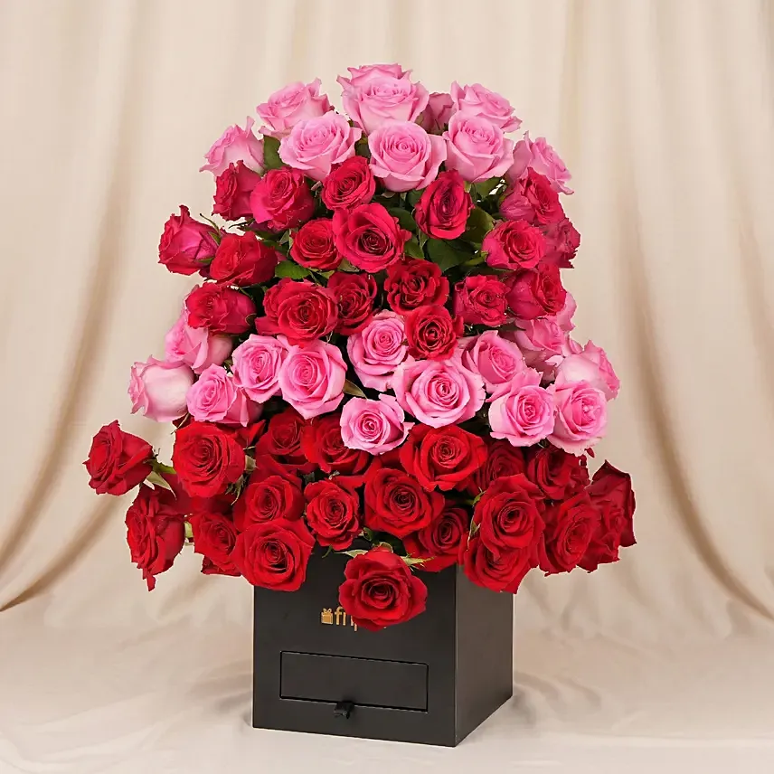 Valentine&rsquo;s Day Roses Grand Floral Arrangement: Valentine's Day Flower Arrangements