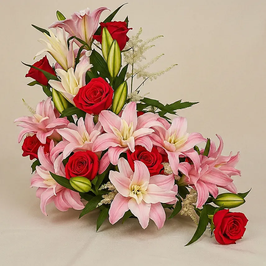 lilies and Roses: Premium Gifts