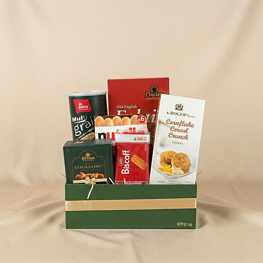 Sweet & Savory Snack Hamper: Sweets 