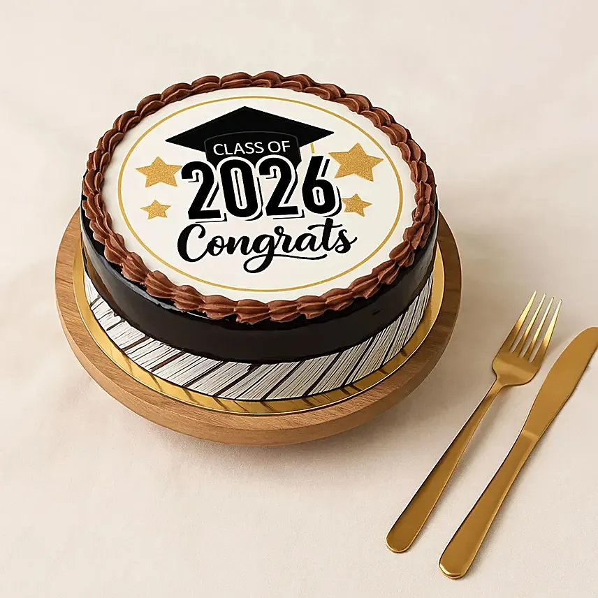 Grad of the Year Theme Cake: Graduation Gifts