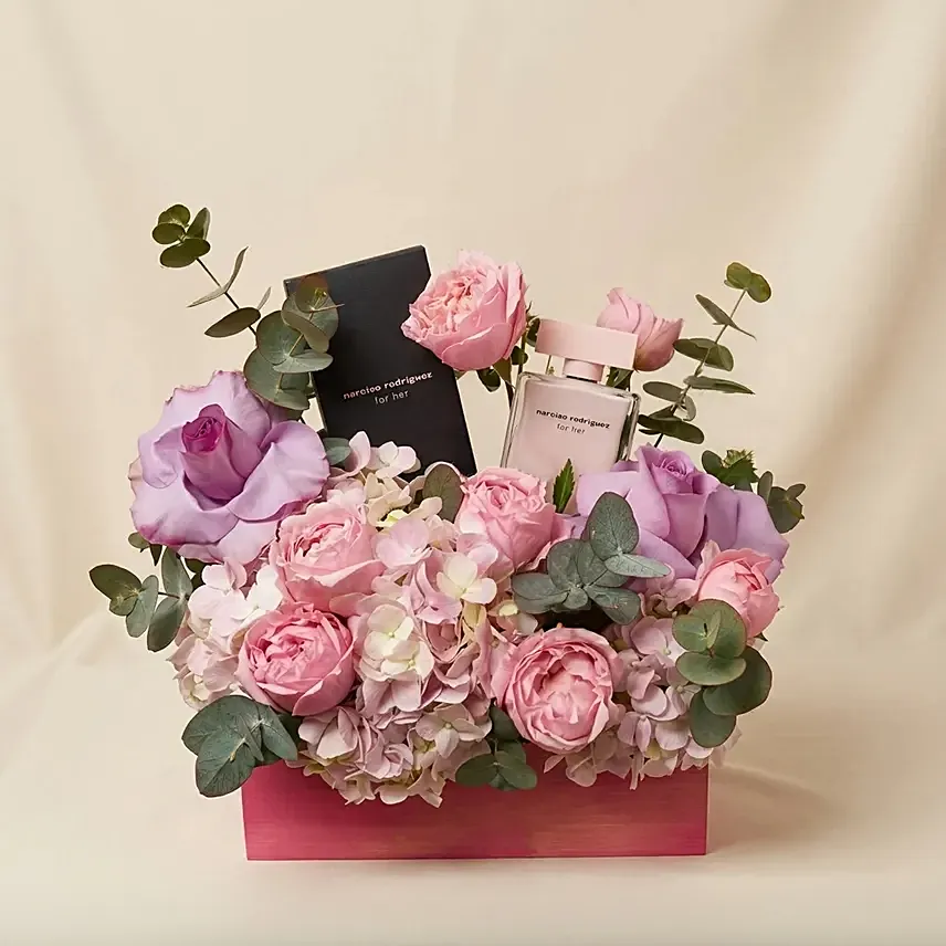 Narsico Rodriguez Perfume And Flowers Basket For Her: Mother's Day Bundle Deals