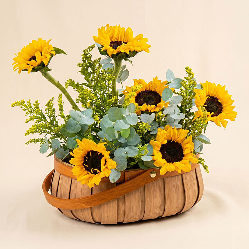 Sunflowers Shine Basket: Fresh Flowers 