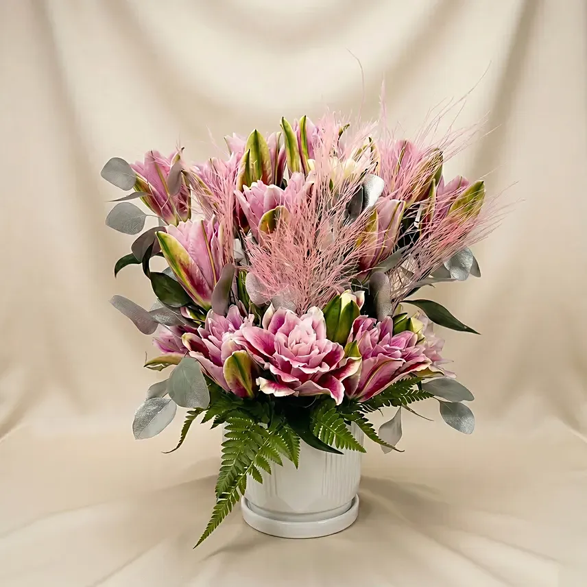 Lilies Beauty Arrangement: Lilies
