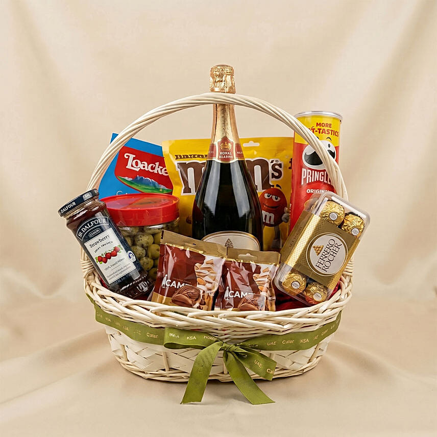 Luxury Chocolate & Gourmet Gift Hamper Delivery in Singapore - FNP SG