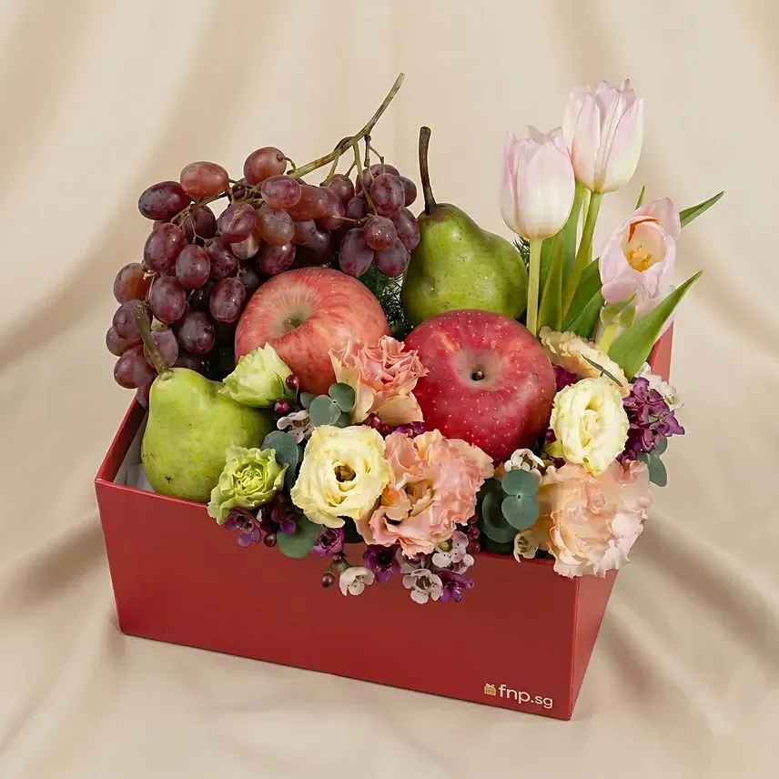 Small Fruits and Flowers Basket: Mid Autumn Festival Gifts