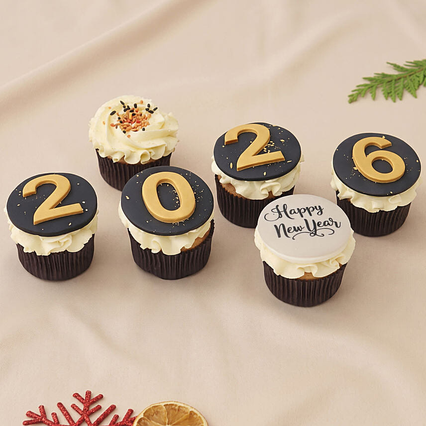 New Year Theme Cup Cakes: New Year Cakes