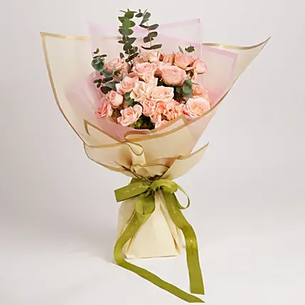 Peachy Blushes Rose Bouquet: Gifts for Mother