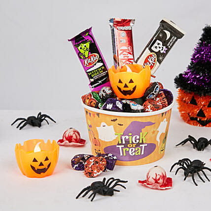 Halloween Treats Bucket: Chocolate Hampers