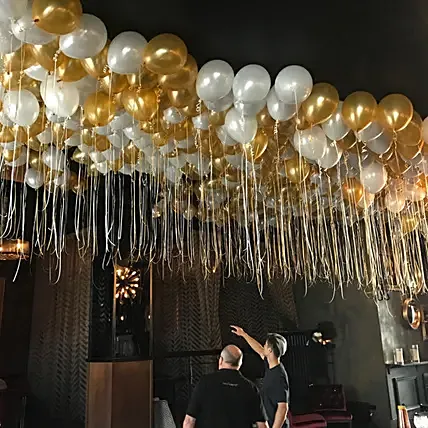 200 White and Gold Chrome Balloons: Balloon Decorations Singapore