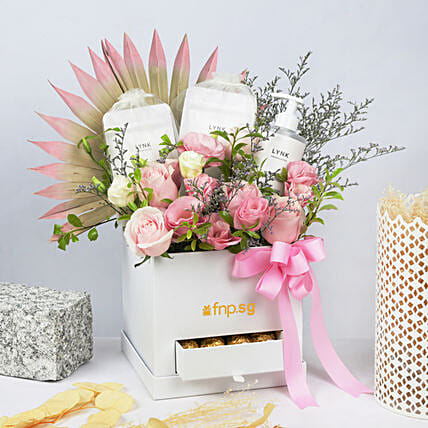 Bath & Body Care Flower Gift Box: New Arrival Combo Gifts