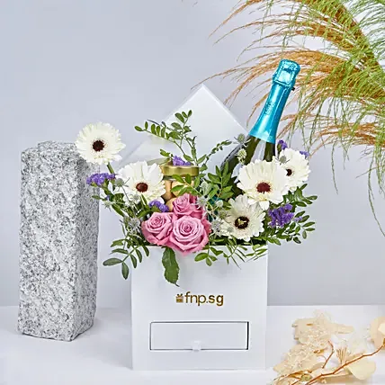 Villa Sandi Prosecco and Flowers Box Gift: Thank You Gifts Singapore