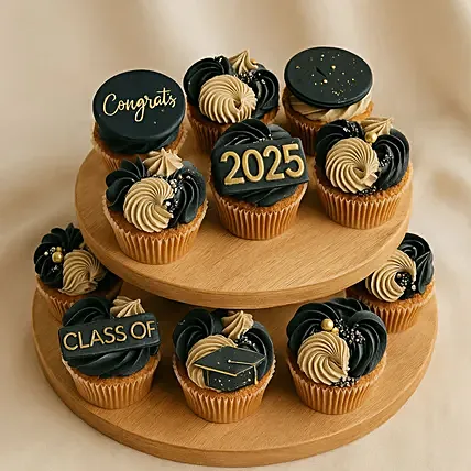 Graduation Luxe Cupcake Set: Graduation Cakes