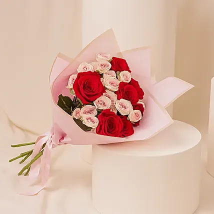 Eternal Love Roses Bouquet: Hug Day Gifts