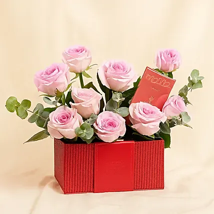 Pink Roses and Chocolates Box: Gift Discounts