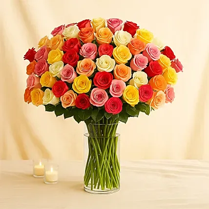 Bunch of 99 Mixed Roses In Glass Vase: 99 Roses Bouquet