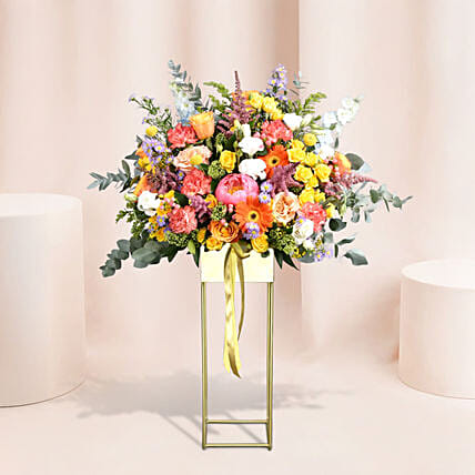 Congratulatory Flowers Stand: Thank You flowers