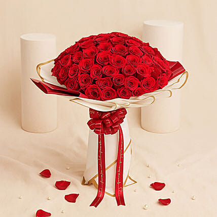 99 Majestic Red Roses: 99 Roses