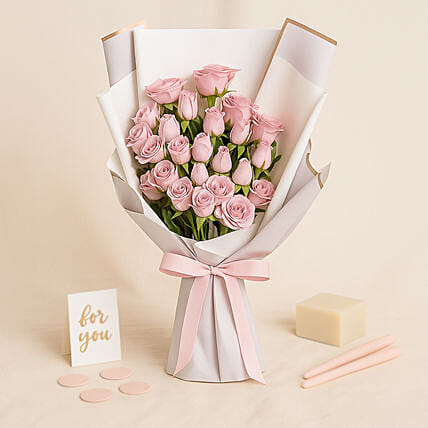 Purple and Pink Spray Rose Bunch: 