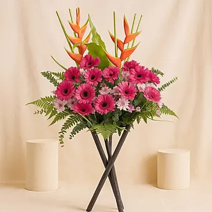 Fortunate Startup Congratulatory Flower Stand: 