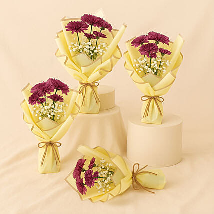 Chrysanthemum Bouquet Set of 4 For Womens Day: women's day flowers