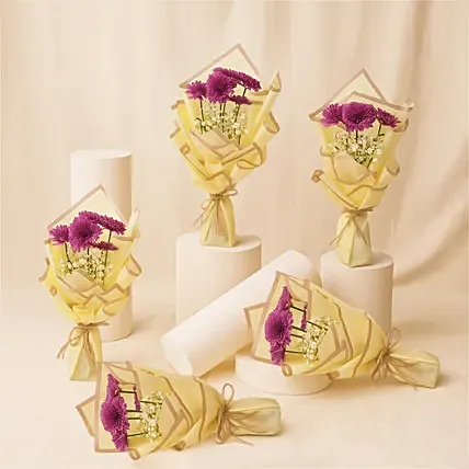 Chrysanthemum Bouquet Set of 5 For Womens Day: women's day flowers
