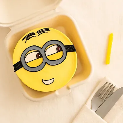 Minion Bento Cake: Minion Cakes