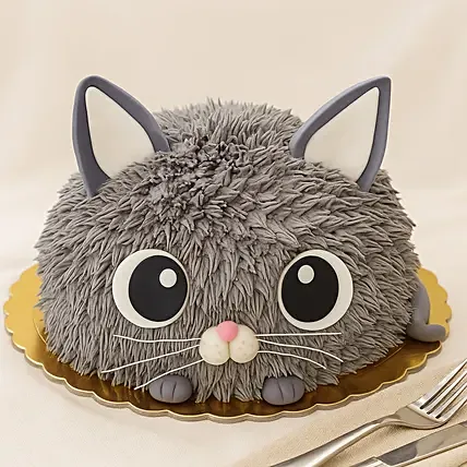 Cat Face Cake: 
