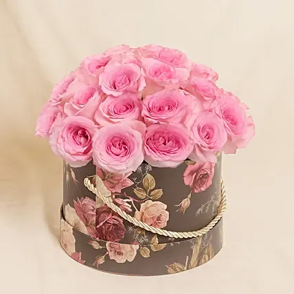 Pink Roses Floral Splendour Box: 