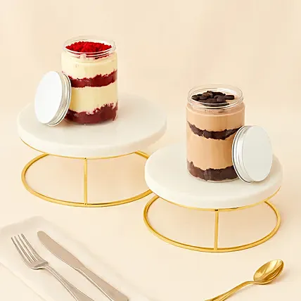 Set of Red Velvet and Chocolate Jar Cake: Red Velvet Cakes