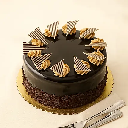 Fudge Cake 6 Inches: Mother's Day Cakes