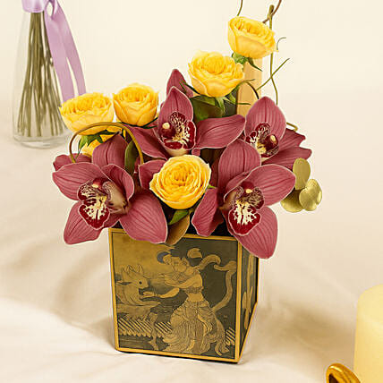 Mid Autumn Blessings Flower Vase: Mid Autumn Festival Gifts