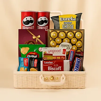 Sweet & Salty Indulgence Hamper: 