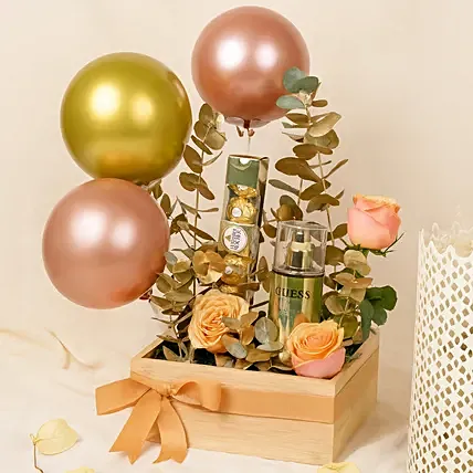 Guess Girl Mist Flowers and Rochers: Flowers And Balloon Delivery