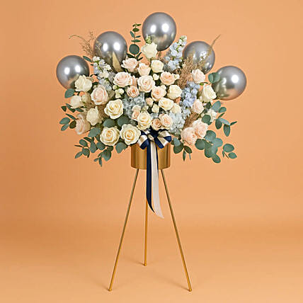 The Flowers & Balloons Stand: New Arrival Gifts